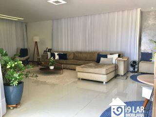 Casa 6/4 no Encontro das Águas com 900m² construídos, terreno de 5.400m², área verde e lazer completo