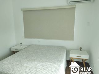Casa 6 suítes em Busca Vida, 480m², terreno de 1.000m², energia solar e acesso à praia