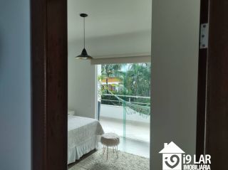 Casa 6 suítes em Busca Vida, 480m², terreno de 1.000m², energia solar e acesso à praia