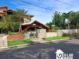 Casa 5 suítes em Piatã, 460m², condomínio Águas do Jaguaribe, área de lazer completa