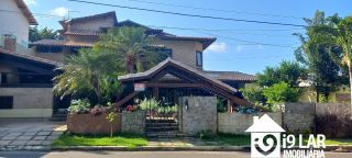 Casa 5 suítes em Piatã, 460m², condomínio Águas do Jaguaribe, área de lazer completa
