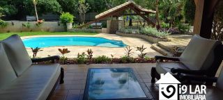 Casa 5 suítes em Piatã, 460m², condomínio Águas do Jaguaribe, área de lazer completa