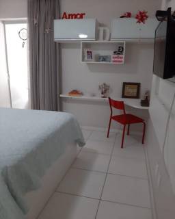Apartamento à venda no bairro Villas do Atlântico em Lauro de Freitas/BA