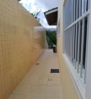 Casa à venda no bairro Vilas do Atlantico em Lauro de Freitas/BA