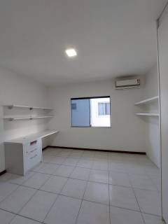 Casa para VENDA na Priscila Dultra  em Lauro de Freitas/BA