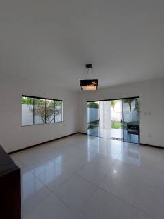 Casa para VENDA na Priscila Dultra  em Lauro de Freitas/BA