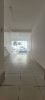 Loja para alugar no bairro BURAQUINHO em Lauro de Freitas/BA