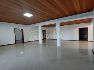 Casa para alugar no bairro Estrada do Coco em Lauro de Freitas/BA