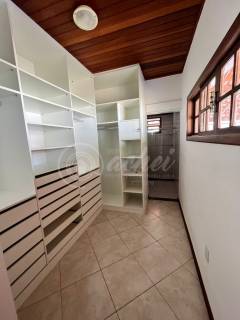 Casa para alugar no bairro Estrada do Coco em Lauro de Freitas/BA