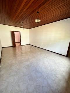 Casa para alugar no bairro Estrada do Coco em Lauro de Freitas/BA