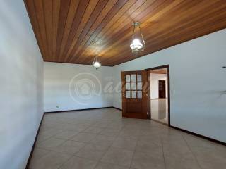 Casa para alugar no bairro Estrada do Coco em Lauro de Freitas/BA