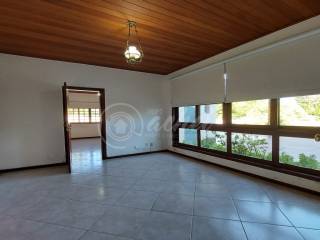 Casa para alugar no bairro Estrada do Coco em Lauro de Freitas/BA
