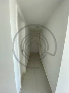 Apartamento à venda no bairro BURAQUINHO em Lauro de Freitas/BA