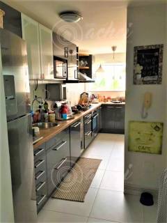 Apartamento à venda no bairro BURAQUINHO em Lauro de Freitas/BA