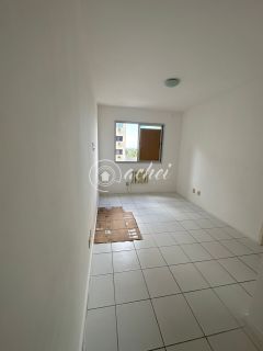 Apartamento para alugar no bairro BURAQUINHO em Lauro de Freitas/BA