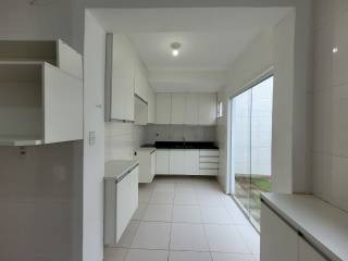 Casa para alugar no bairro BURAQUINHO em Lauro de Freitas/BA