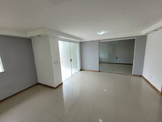 Casa para alugar no bairro BURAQUINHO em Lauro de Freitas/BA