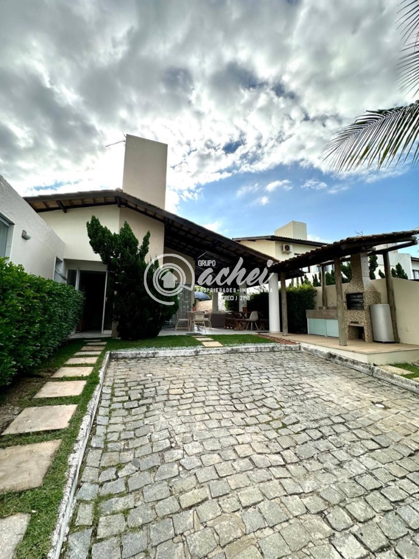 Casa térrea 3/4 nascente em Vilas do Atlântico