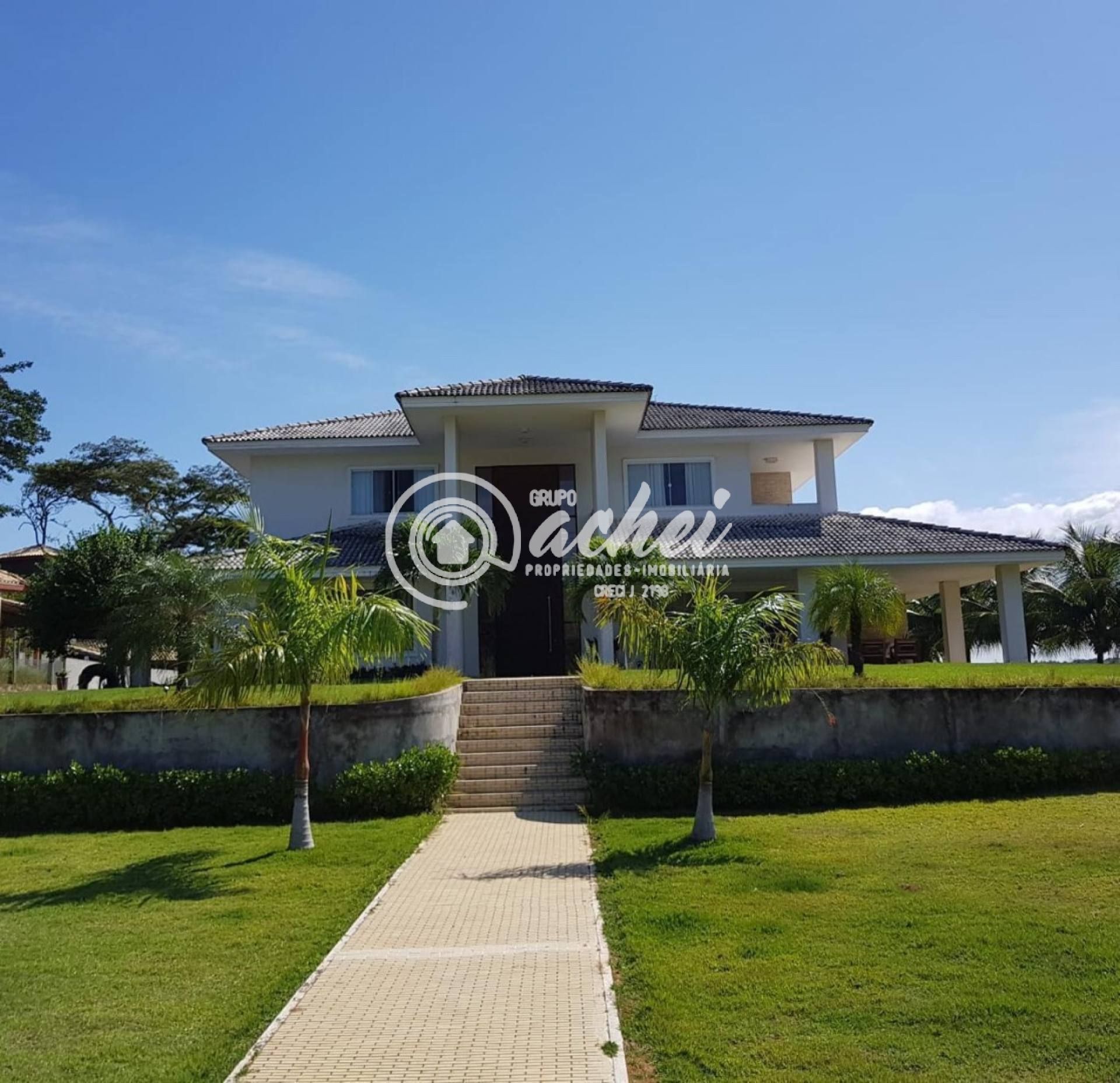 Casa 4/4 nascente na Estrada do Coco à venda