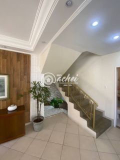 Casa 4/4 nascente em Buraquinho para locação