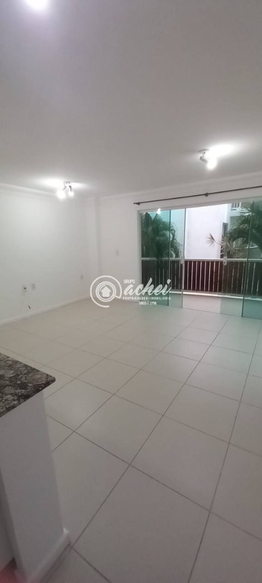 Apartamento 2/4 nascente para locação no Foz do Joanes