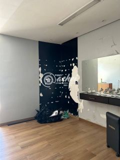 Loja nascente no Shopping Canoas em Vilas do Atlântico