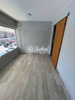 Loja nascente no Shopping Canoas em Vilas do Atlântico