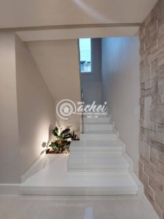 Casa de condomínio 4/4 à venda em Buraquinho