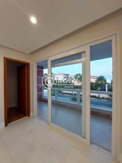 Casa de condomínio 4/4 à venda em Buraquinho