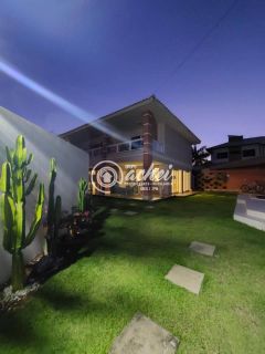 Casa de condomínio 4/4 à venda em Buraquinho