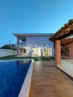 Casa de condomínio 4/4 à venda em Buraquinho