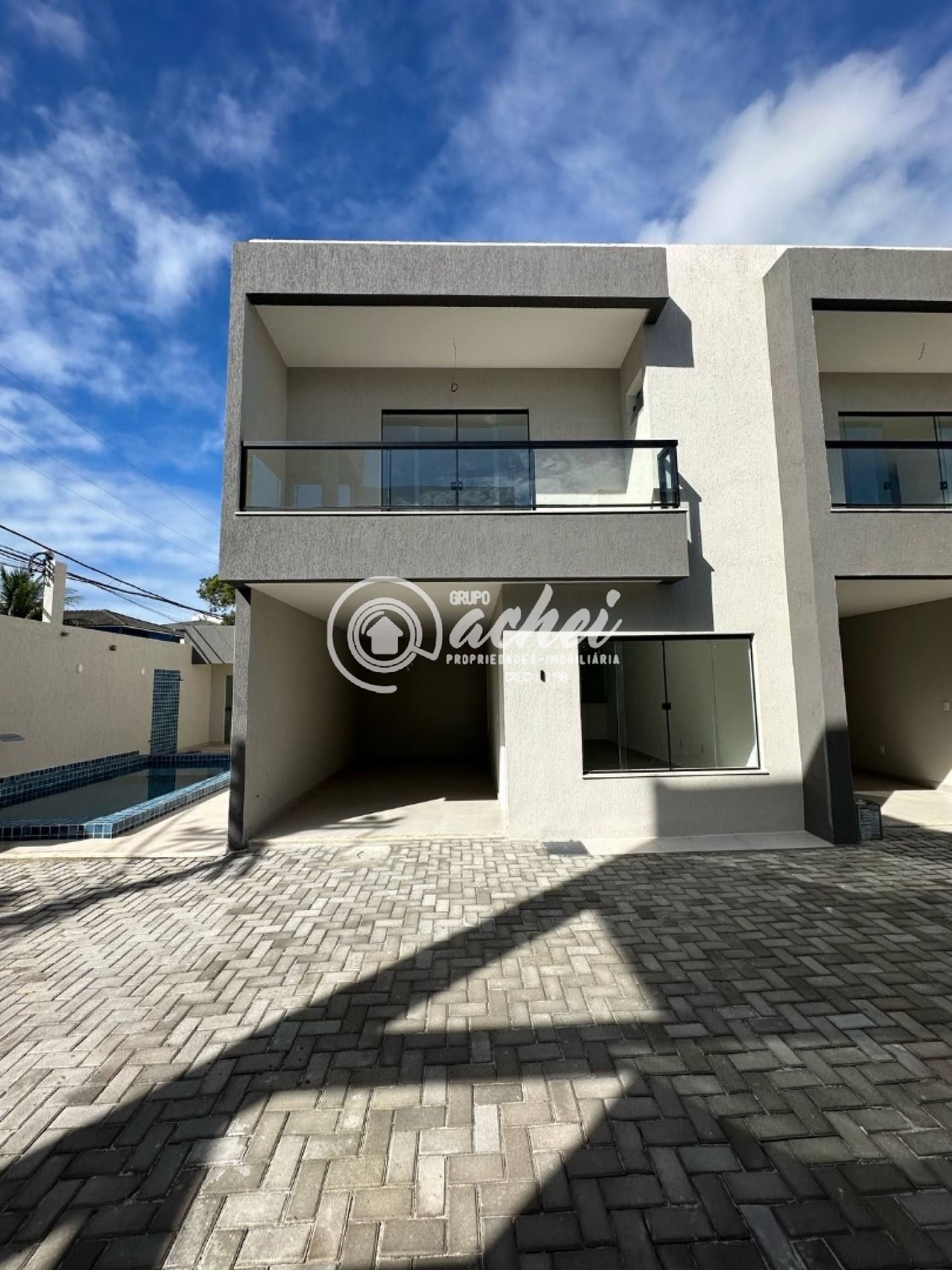 Casa de condomínio 4/4 nascente à venda em Pitangueiras