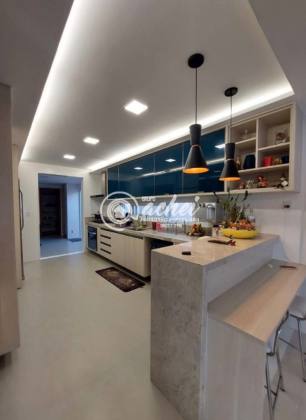 Casa de condomínio 4/4 para locação em Buraquinho