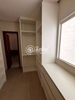 Casa de Condomínio 4/4 à venda em Buraquinho