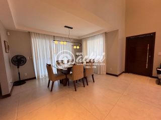 Casa Duplex 3/4 com planejados no Condomínio Foz Joanes