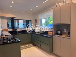 Casa Duplex 3/4 com planejados no Condomínio Foz Joanes