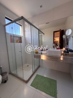 Casa Duplex 3/4 com planejados no Condomínio Foz Joanes