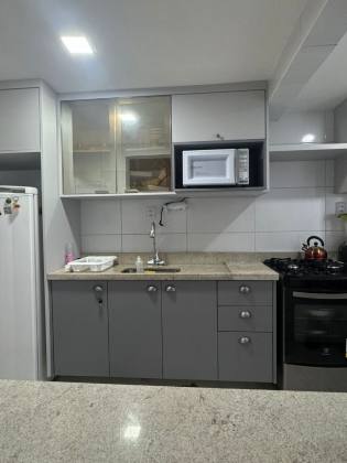 Apartamento Para Alugar com 2 quartos no bairro Vilas do Atlântico em Lauro De Freitas 