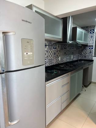 Apartamento 2/4 para locação no Parque Jockey Clube