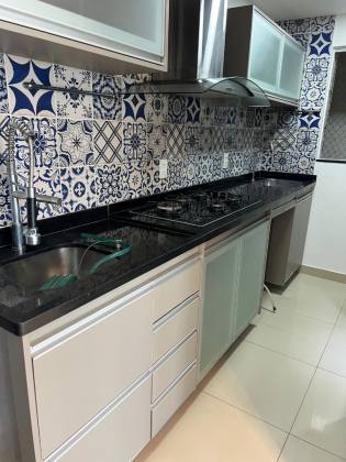 Apartamento 2/4 no Condomínio Torres do Atlântico