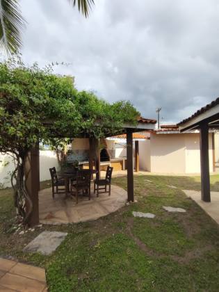 Casa em  Alameda à venda em Vilas do Atlântico
