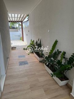 Casa à venda com Energia Solar, na Av. Priscila B Dutra