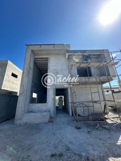 Casa de condomínio 4/4 em fase final de obra à venda em Abrantes