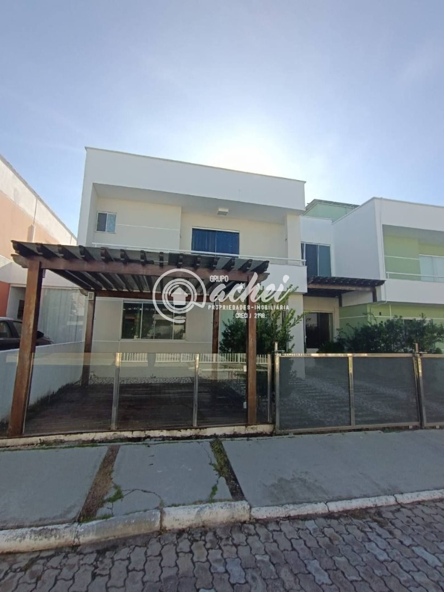 Casa Nascente à Venda em Condomínio Fechado