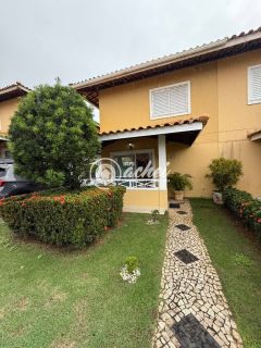Casa 4/4 nascente para locação no Condomínio Vog Ville