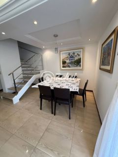Casa 4/4 nascente para locação no Condomínio Vog Ville