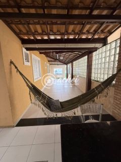 Casa 4/4 nascente para locação no Condomínio Vog Ville