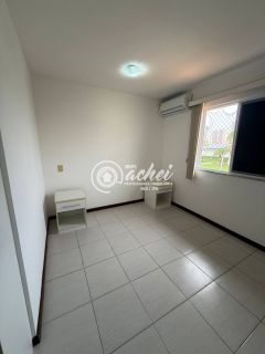 Casa 4/4 nascente para locação no Condomínio Vog Ville