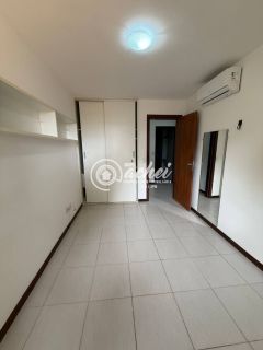 Casa 4/4 nascente para locação no Condomínio Vog Ville