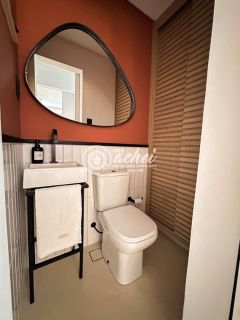 Apartamento 2/4 com Vista Mar no Coração de Vilas do Atlântico